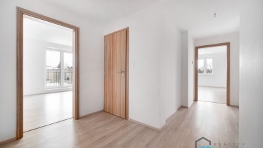 Prodej nadstandardního bytu 3+kk s dvougaráží v centru Svitav