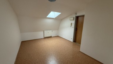 Prodej podkrovního bytu 2+kk v centru Svitav