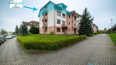 Prodej podkrovního bytu 4+kk a dvě garážová stání v Olomouci