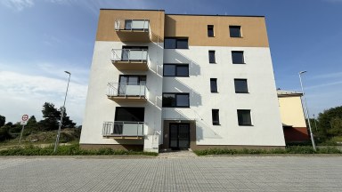 Podnájem družstevního bytu 2+kk v novostavbě v Holicích