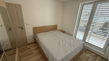 Podnájem družstevního bytu 2+kk s garážovým stáním